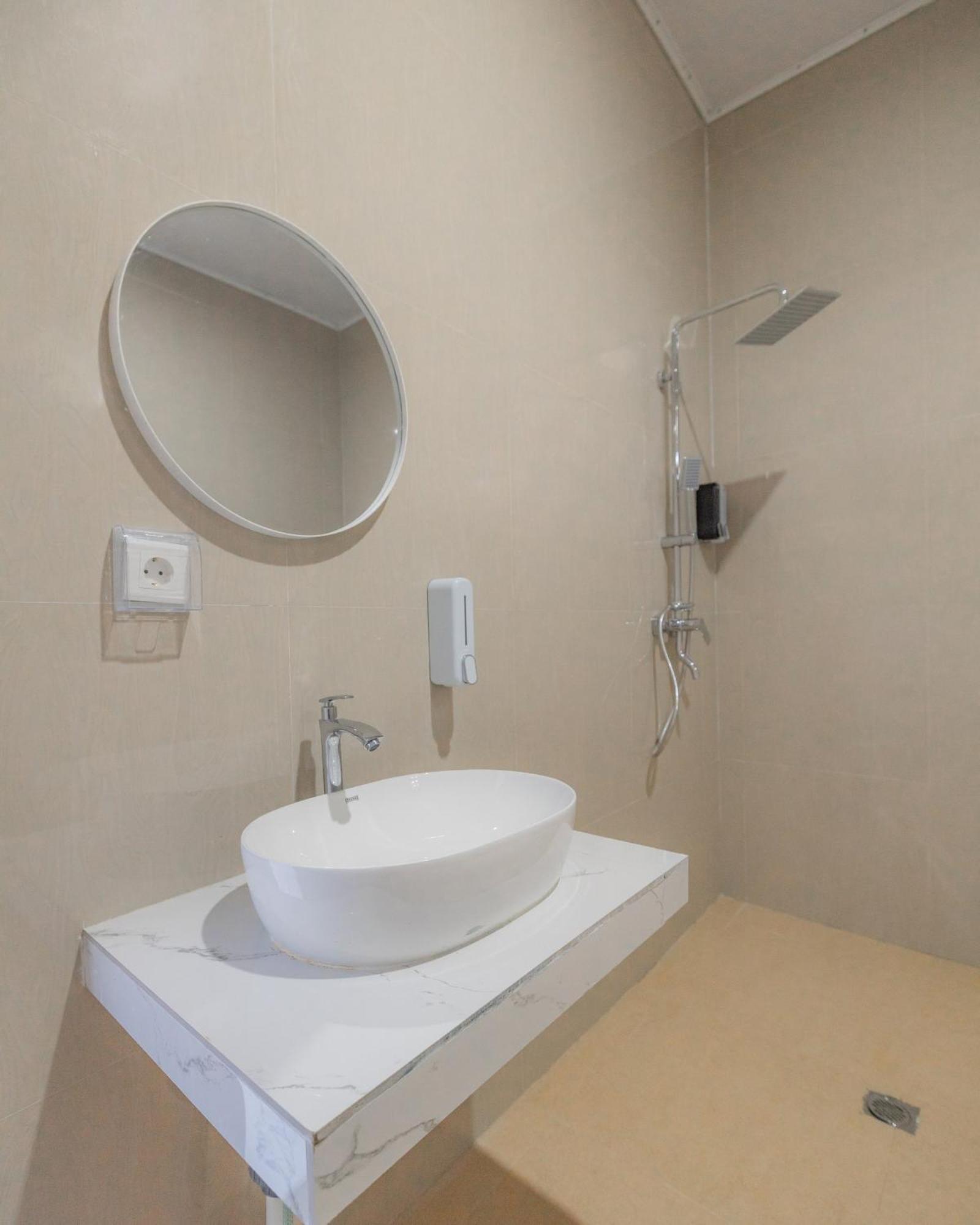 Hotel The Bingin Sari Jimbaran Exterior foto